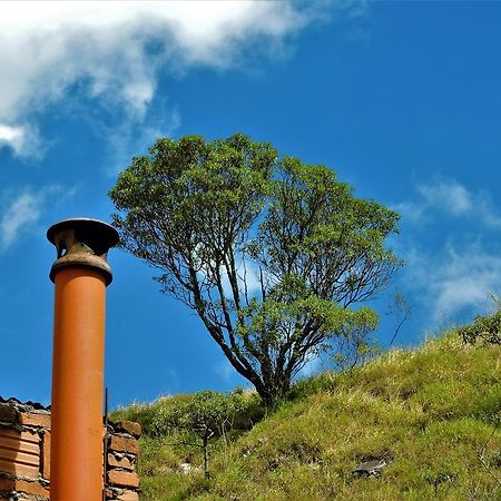 Suite Temporada São Tomé das Letras Εξωτερικό φωτογραφία